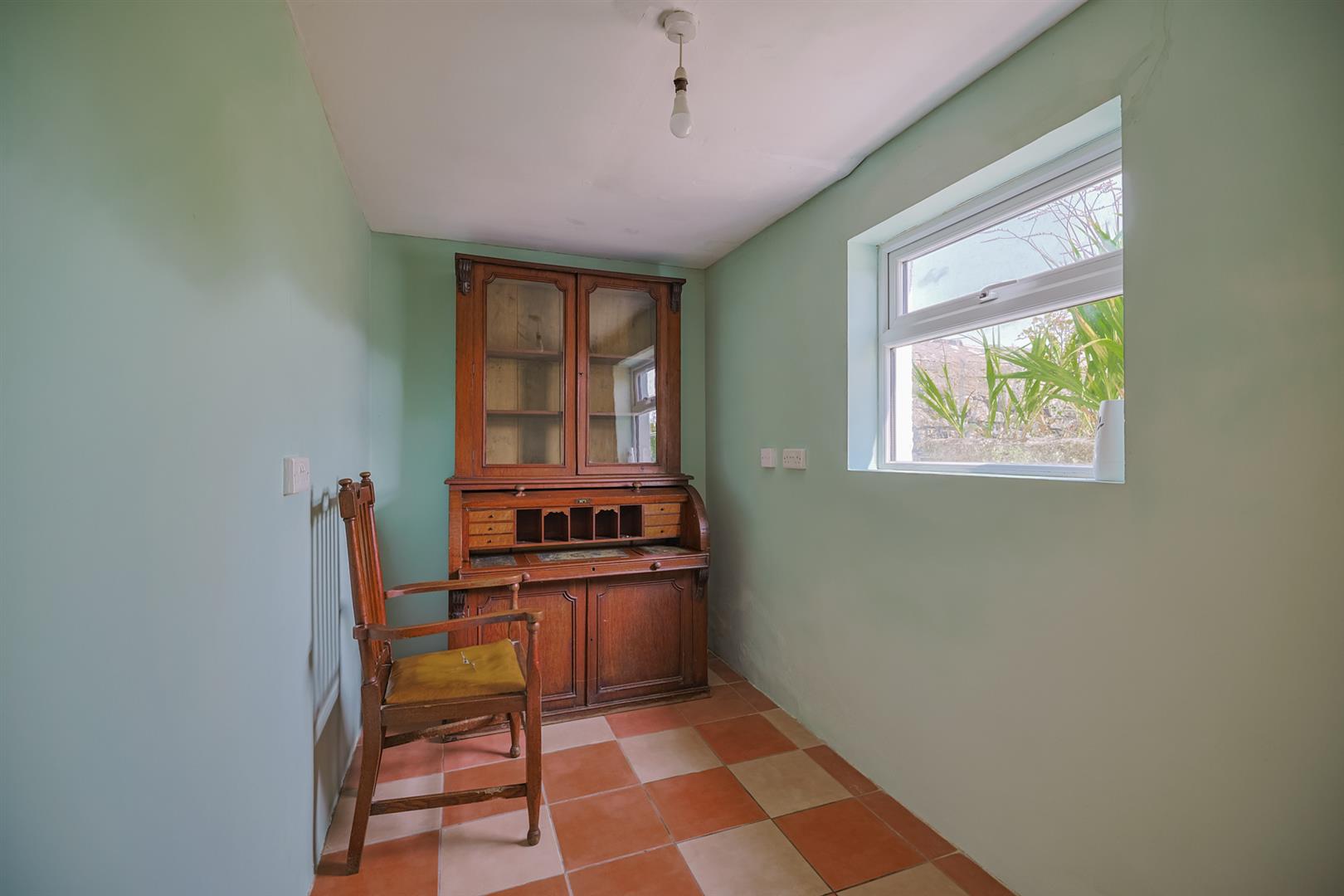 Berry, Reynoldston, Swansea, SA3 1BB